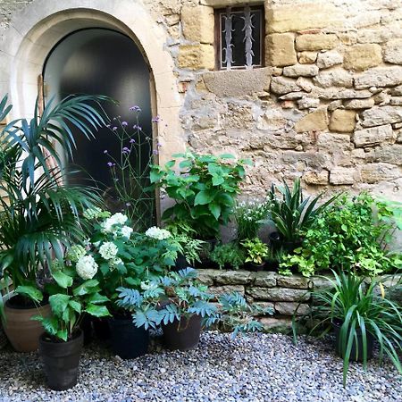 Monte Arena Bed and Breakfast Montaren-et-Saint-Médiers Exterior foto